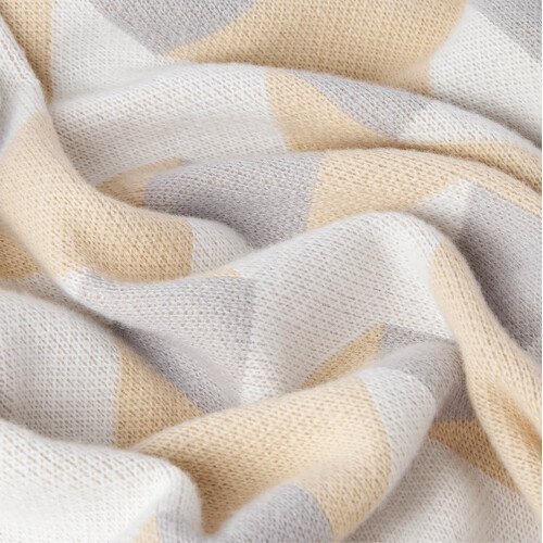EB-25_0028