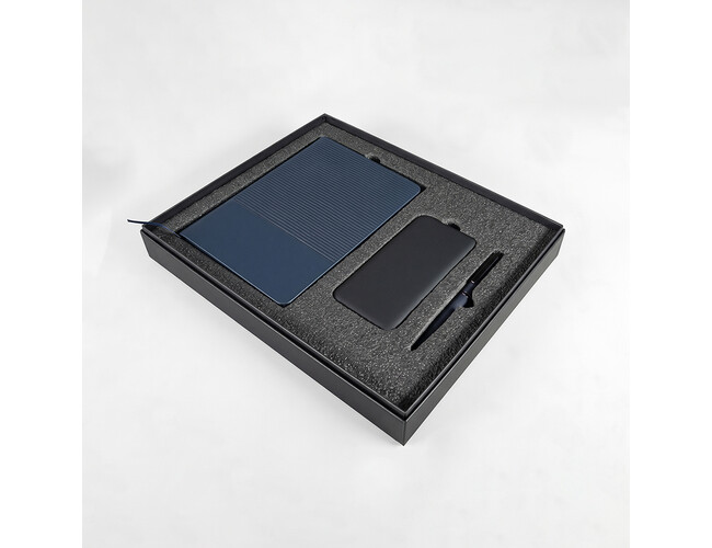 Набор подарочный RIFF: ежедневник, ручка и power bank в коробке с ложементом